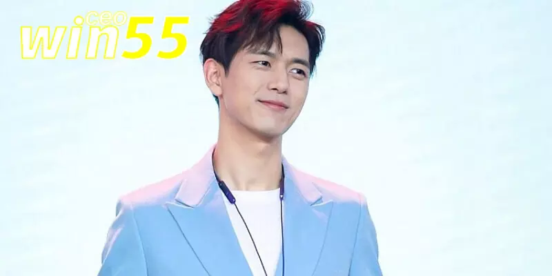 tác giả Nguyễn Hoàng Ngân